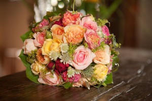 roses-1597667__340